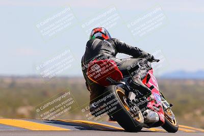 media/Oct-09-2022-SoCal Trackdays (Sun) [[95640aeeb6]]/Turn 9 Backside (120pm)/